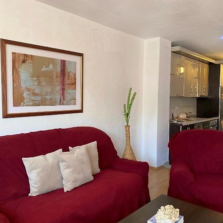 Zogu Apartments - City Center Pristina Kültér fotó