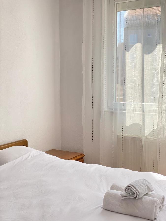 Zogu Apartments - City Center Pristina Kültér fotó