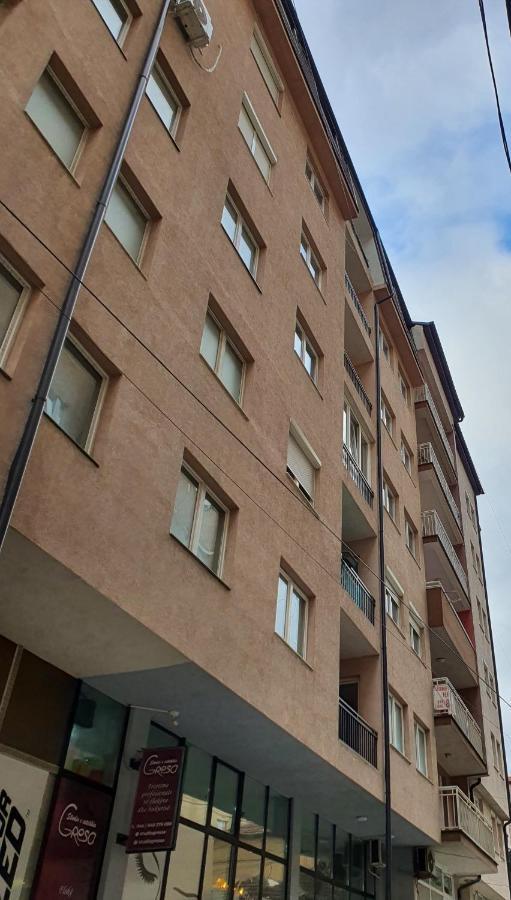 Zogu Apartments - City Center Pristina Kültér fotó